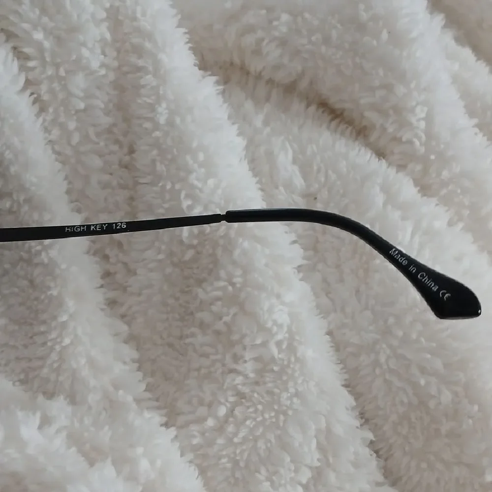 Quay Sunglasses